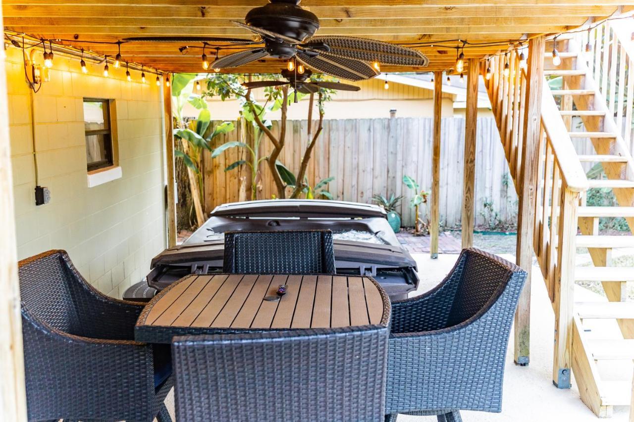 Pool & Hot Tub Home W Game Room! 1 Mile To Beach! Джэксонвилл-Бич Экстерьер фото